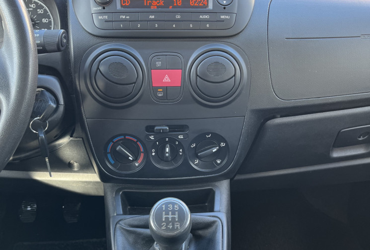 Citroën NEMO Citroën Nemo 1.4 73 Ch