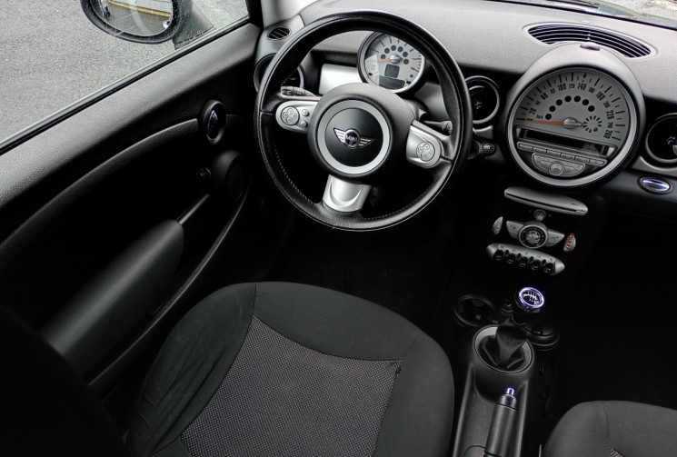 Mini Cooper 2 (R56) 1.6 i 16V 120ch