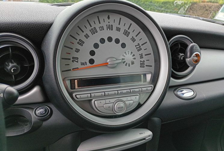 Mini Cooper 2 (R56) 1.6 i 16V 120ch