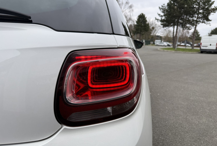 Citroën DS3 1.6 BLUEHDI 120 SO IRRESISTIBLE