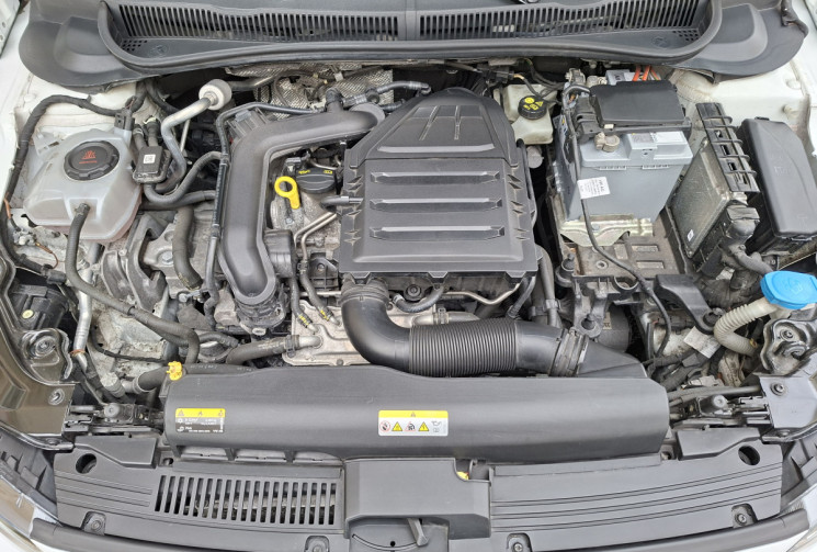 Volkswagen Polo 1.0 TSI 116 CH R LINE TOIT OUVRANT E COCKPIT