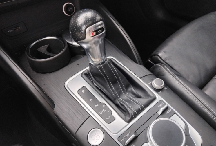 Audi A3 SPORTBACK 2.0 TDI 150 S LINE  S-Tronic - Suivi Audi - Caméra de recul 