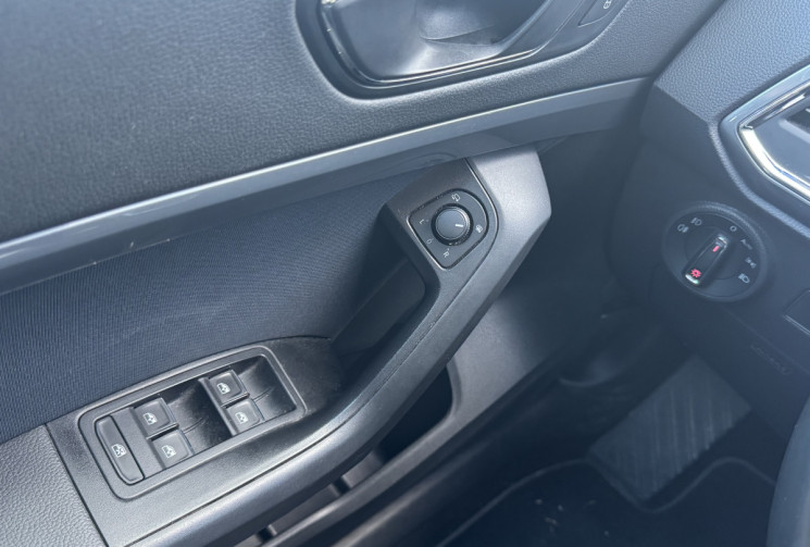 SEAT ATECA 1.6 TDI 115 Style Business * Camera / Carplay / Distribution ok