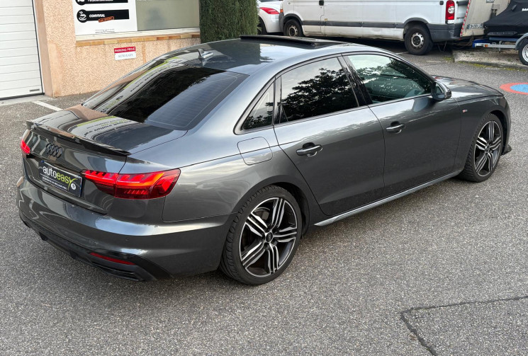 Audi A4 2.0 TDI / S-line 163 CV / ENTRETIEN AUDI