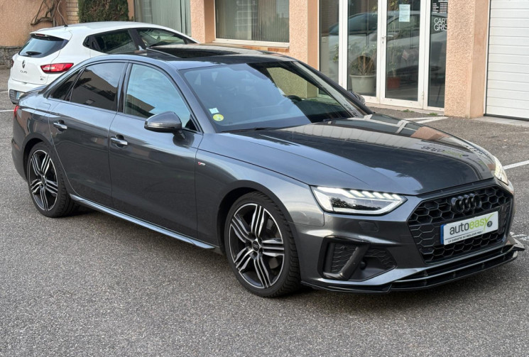 Audi A4 2.0 TDI / S-line 136 CV / ENTRETIEN AUDI