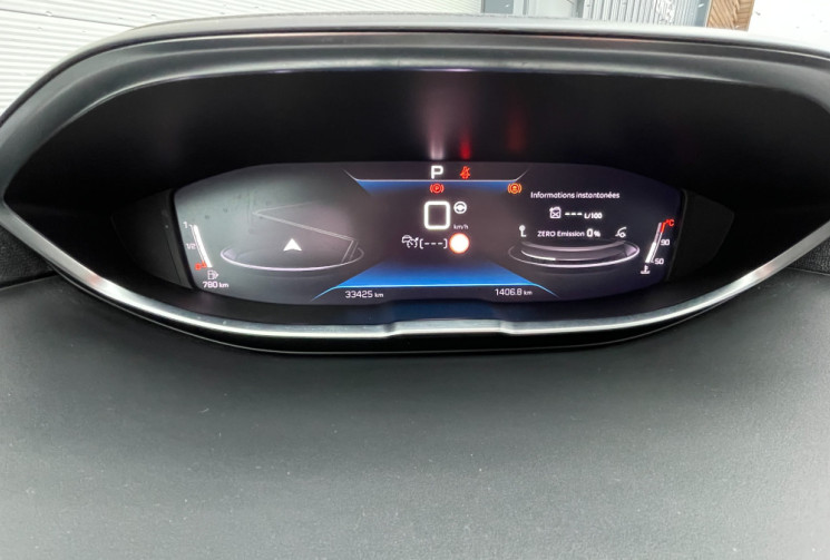 Peugeot 5008 PEUGEOT 5008 ALLURE 7 PLACES GARANTIE CONSTRUCTEUR 06/2026  CARNET PEUGEOT  CUIR NOIR 