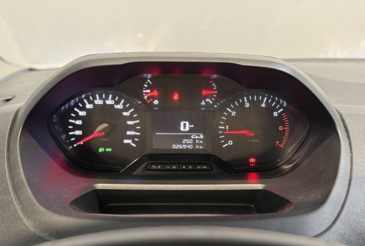 Peugeot Partner Standard 650kg 1.2 110ch Pro - Entretien à jour, Faible kilométrage