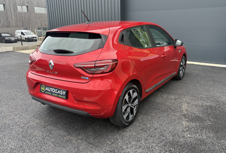 Renault Clio V 1.6 SCE 145 E-TECH Limited /Carplay