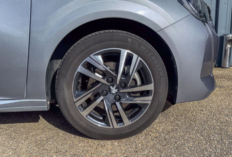 Peugeot 208 1.2 PureTech S&S 100 cv Allure Pack Caméra LED Sièges chauffant Keyless