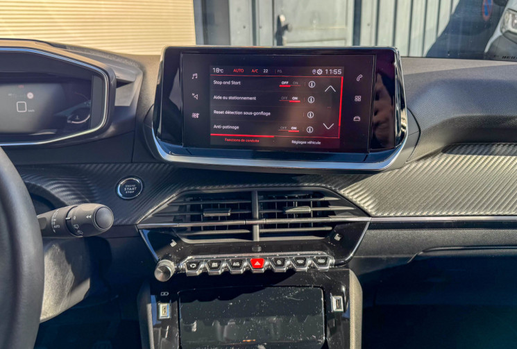 Peugeot 208 1.2 PureTech S&S 100 cv Allure Pack Caméra LED Sièges chauffant Keyless