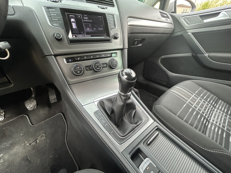 Volkswagen Golf VII 1.6 TDI 110ch BlueMotion Technology FAP Lounge 5p