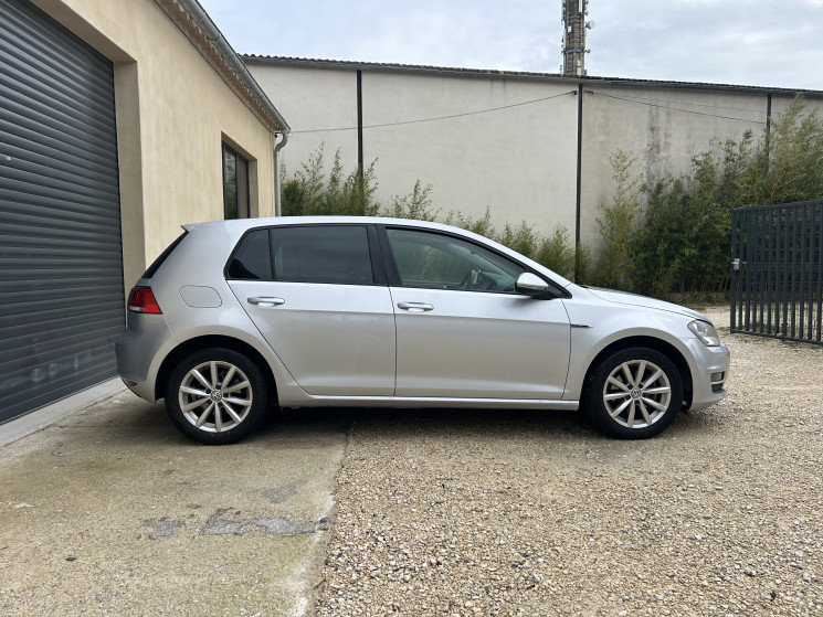 Volkswagen Golf VII 1.6 TDI 110ch BlueMotion Technology FAP Lounge 5p