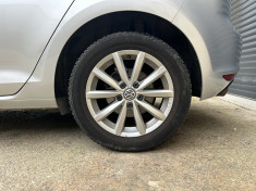 Volkswagen Golf VII 1.6 TDI 110ch BlueMotion Technology FAP Lounge 5p