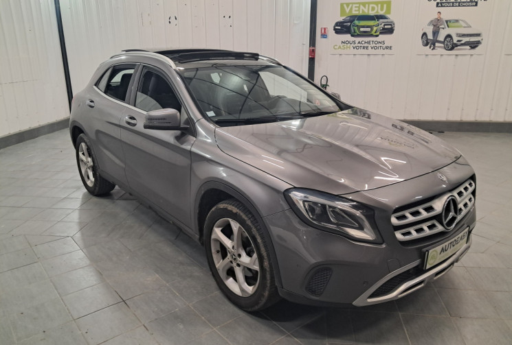 Mercedes GLA 180 D 109 Sensation 7G TOIT OUVRANT- ENTRETIEN A JOUR  - 