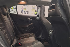 Mercedes GLA 180 D 109 Sensation 7G TOIT OUVRANT- ENTRETIEN A JOUR  - 