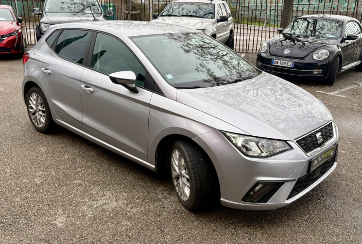 SEAT Ibiza 1.6 TDI 80cv / Urban edition / Virtual Cokpit / Révisée / Pneus neufs /
