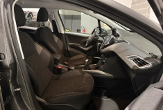 Peugeot 2008 1.2 82ch Style - Suivi 100% Peugeot, Distribution à jour