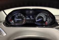 Peugeot 2008 1.2 82ch Style - Suivi 100% Peugeot, Distribution OK