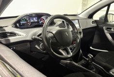 Peugeot 2008 1.2 82ch Style - Suivi 100% Peugeot, Distribution OK