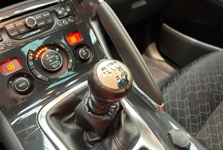 Peugeot 3008 2.0 HDi 150 S&S BVM6 Style