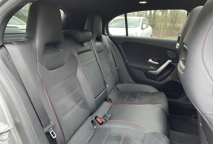 Mercedes Classe A 180 d 116 ch AMG Line 7G-DCT/TO /Apple CarPlay/ Suivi Mercedes 