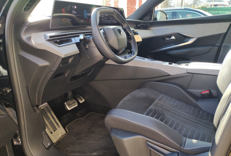 Peugeot 3008 III 1.2 Hybrid e-DSC6 136 cv GT Exclusive