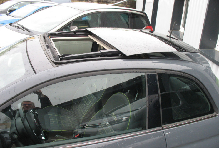 FIAT 500 1.2  69 Lounge Toit Panoramique Ecran tactile Bluetooth kit distribution ok