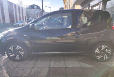 Renault Twingo II Phase 2 / 1.2 i INITIALE  75 cv Boîte auto