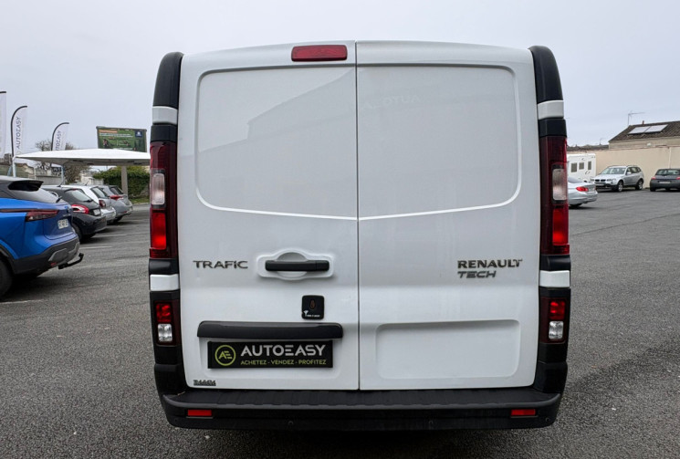 Renault Trafic III L1H1 1.6 DCI ENERGY 125 GRAND CONFORT / TVA RECUPERABLE / GARANTIE 12 MOIS