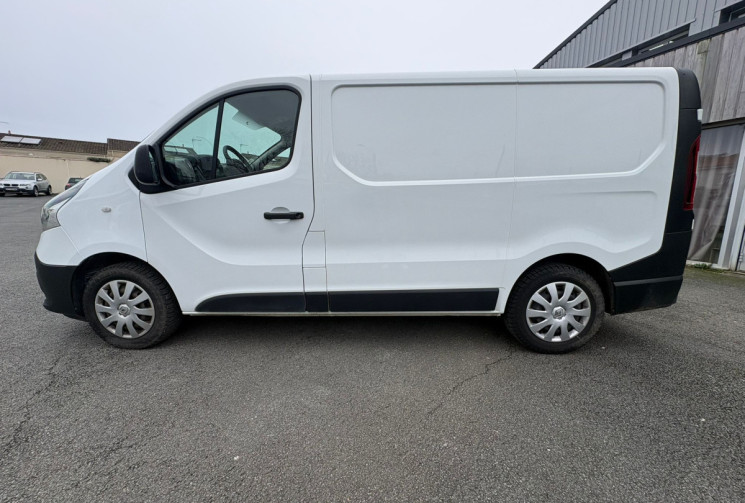 Renault Trafic III L1H1 1.6 DCI ENERGY 125 GRAND CONFORT / TVA RECUPERABLE / GARANTIE 12 MOIS