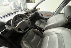 Renault Clio baccara 1.8 90 ch  boite automatique / Youngtimer 