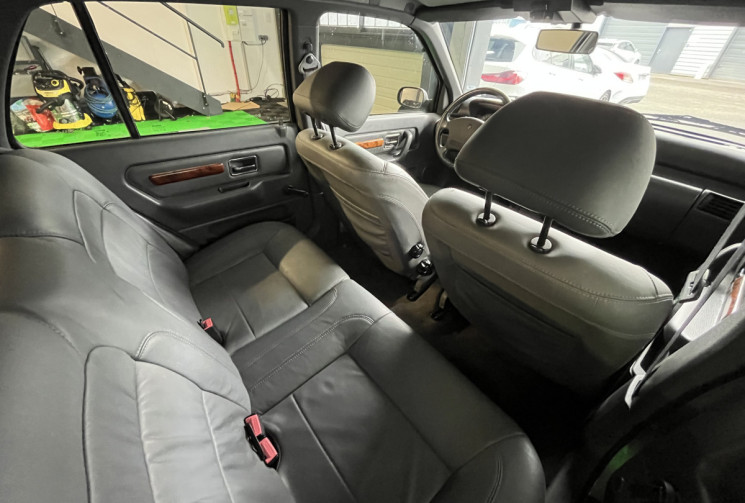 Renault Clio baccara 1.8 90 ch  boite automatique / Youngtimer 