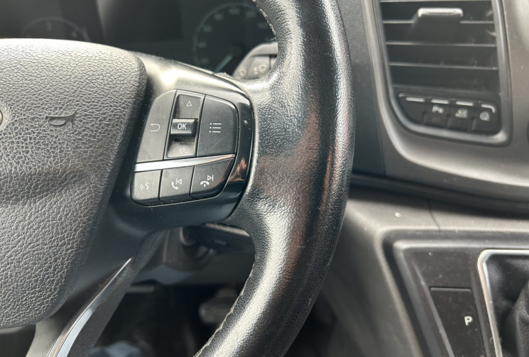 Ford CUSTOM L1h 1 Trend BVA 130 cv