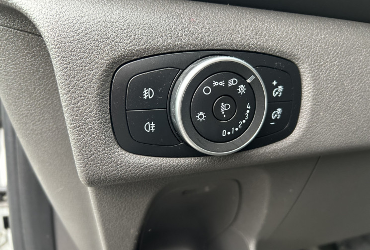 Ford CUSTOM L1H1 Trend Business BVA 130 cv