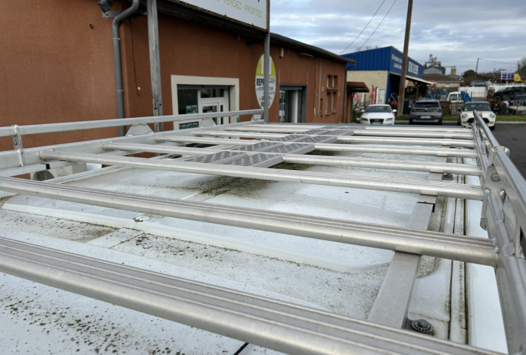 Ford CUSTOM L1h 1 Trend BVA 130 cv