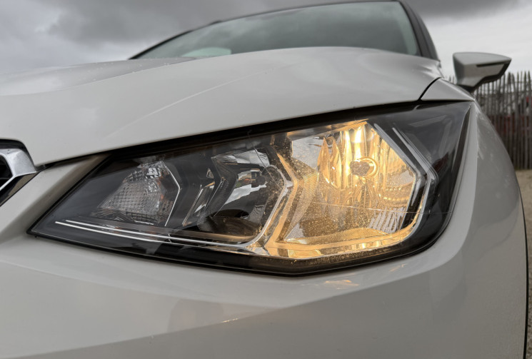 SEAT ARONA 1.0 TSI STYLE 95 CH BVM5 / SUIVI CONSTRUCTEUR A JOUR / CARPLAY 