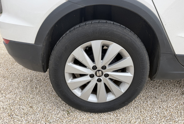 SEAT ARONA 1.0 TSI STYLE 95 CH BVM5 / SUIVI CONSTRUCTEUR A JOUR / CARPLAY 