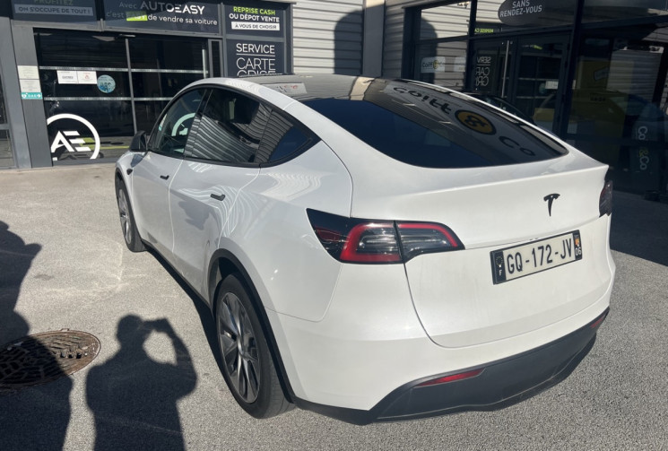 Tesla Model Y SR+ PROPULSION 275 CH