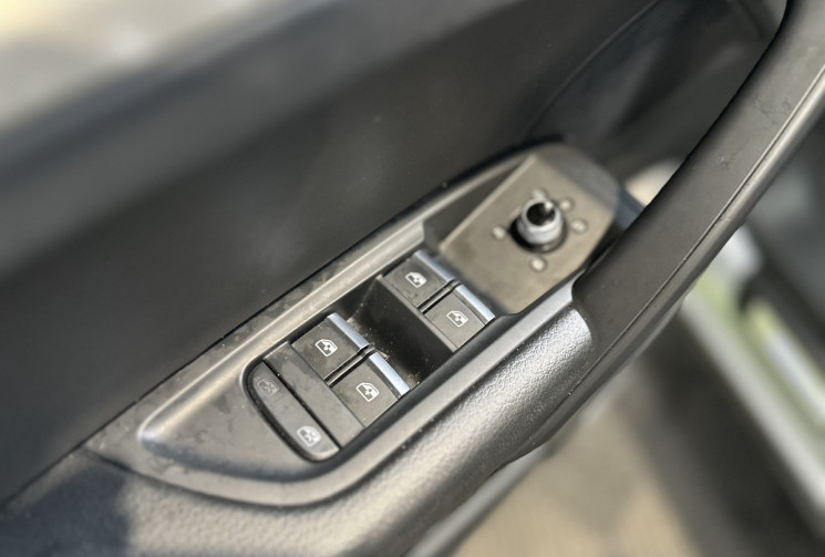 Audi Q5 Sportback 55 TFSI e 367 ch S line quattro S tronic 7 / Entretien à jour / Nombreuses options