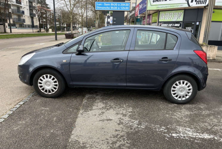 Opel Corsa D 5 portes 1.2 i 16V Twinport 80 cv