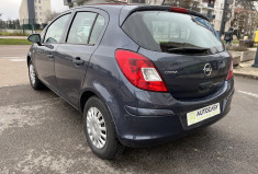Opel Corsa D 5 portes 1.2 i 16V Twinport 80 cv
