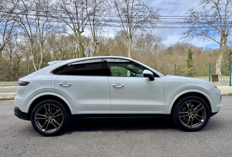 Porsche CAYENNE COUPE S 2.9 V6 440 ch / Toit Pano / Bose / Carplay / Camera 360 / Entretien Porsche