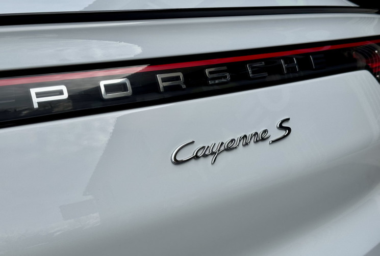 Porsche CAYENNE COUPE S 2.9 V6 440 ch / Toit Pano / Bose / Carplay / Camera 360 / Entretien Porsche