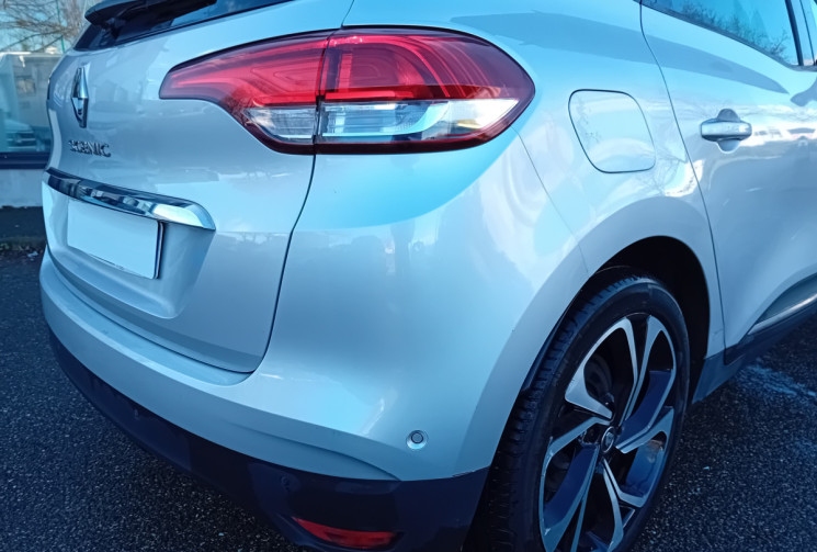 Renault Scénic 1.3 TCe Intens 140 ch EDC - Caméra de recul - Suivi complet