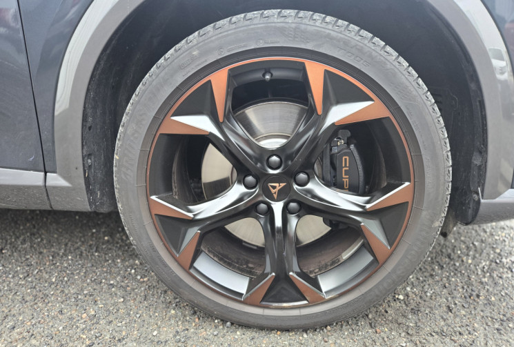 CUPRA Formentor VZ ehybrid 245 dsg6 * Attelage electrique * garantie 2 ans *  TBE