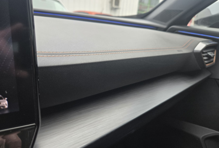 CUPRA Formentor Cupra formentor VZ ehybrid 245 dsg6 * Attelage electrique * garantie 2 ans *  TBE