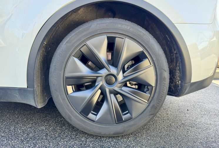 Tesla Model Y Standard RWD 300 ch / 1ere main / TVA apparente / Garantie constructeur 09/2028