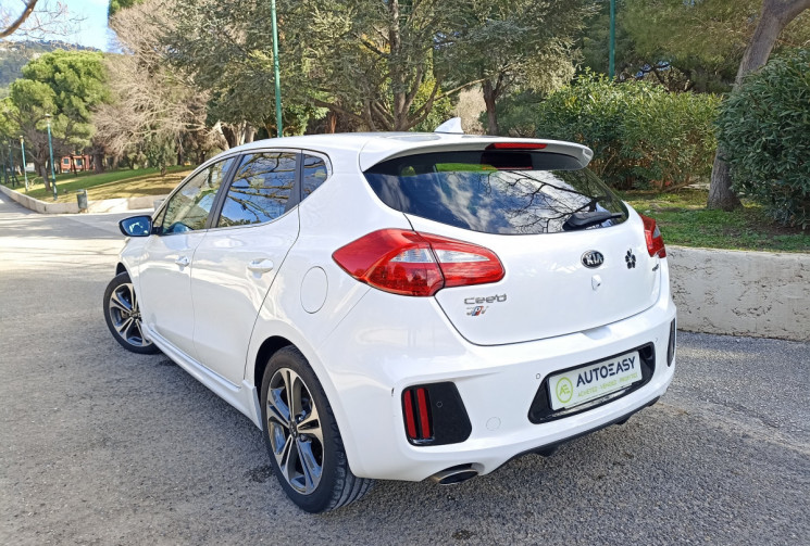 Kia Ceed 1.6 CRDI 136 CH - GT LINE - 50.530 KM - Camera - Radars - Bluetooth 