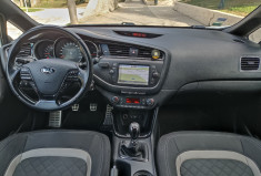 Kia Ceed 1.6 CRDI 136 CH - GT LINE - 50.530 KM - Camera - Radars - Bluetooth 