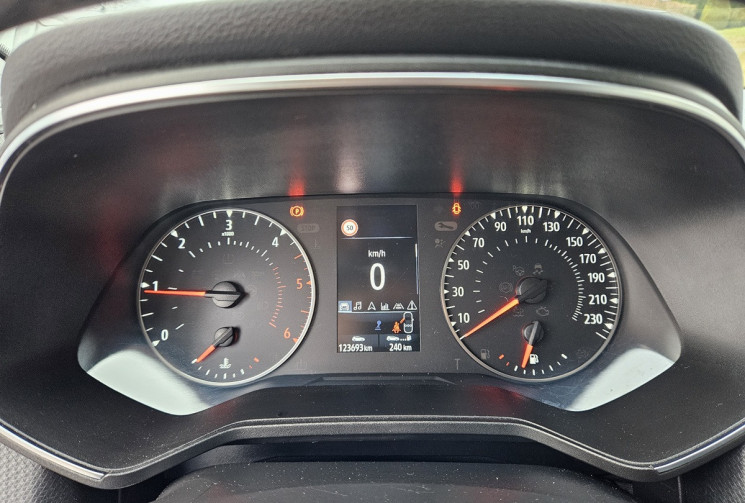 Renault CLIO V 1.5 BLUE DCI 85 CORPORATE EDITION BVM6